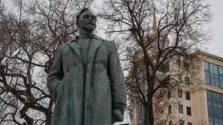 Президент Владимир Путин распорядился вернуть Академии ФСБ почетное наименование в честь Феликса Дзержинского, основателя ВЧК и организатора красного террора.
