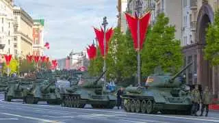 Военные приоритеты вытеснили гражданское развитие и усилили сырьевую зависимость России. Даже после окончания войны страну ждет длительный и болезненный переход к новой экономической модели, успех которого будет зависеть от того, как его ощутят обычные люди, а не от красивых макроцифр.