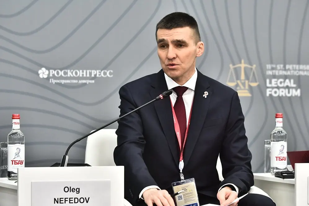 Высшая квалификационная коллегия судей 26 мая рассмотрит кандидатуру судьи Верховного Суда Олега Нефедова на должность заместителя председателя и председателя коллегии по гражданским делам. Нефедов известен решениями о признании и запрете ряда организаций и движений как «экстремистских».