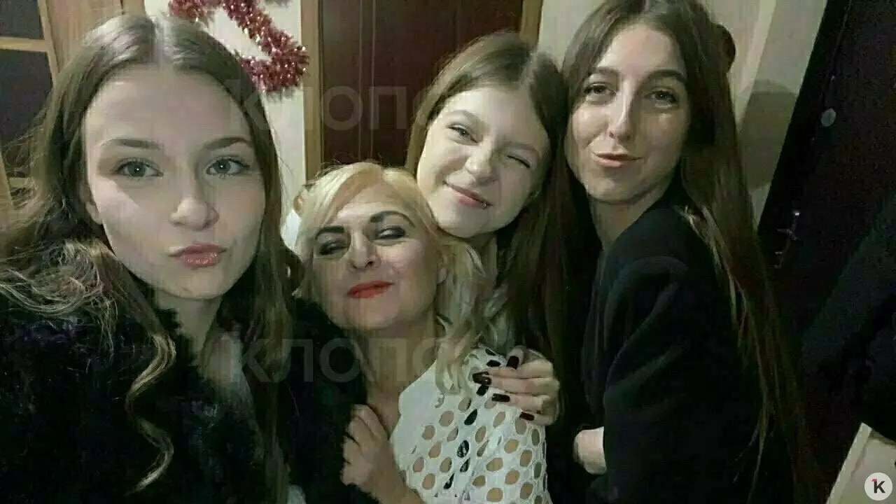 Одна из девочек остаётся на ИВЛ и в реанимации, ещё двоим поставлены переломы и травмы позвоночника; неравнодушные калининградцы собрали несколько сотен тысяч рублей на лечение.