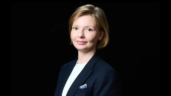 С 1 сентября владельцы и администраторы доменов в зонах .ru, .рф и .su обязаны проходить идентификацию через ЕСИА — нововведение затронет компании с крупными портфелями доменов и потребует пересмотра управления цифровыми активами.