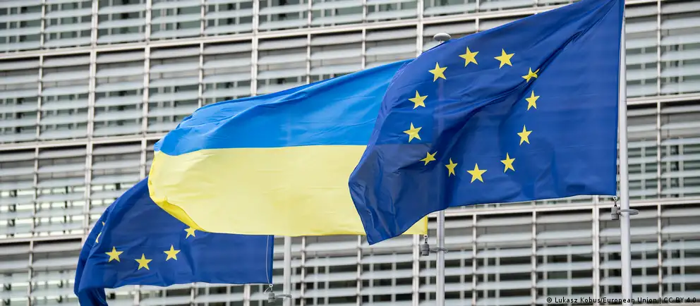 Евросоюз планирует ввести новые ограничительные меры против лиц и структур, причастных к депортации и принудительному перемещению детей из Украины; решение ожидается 12 мая.