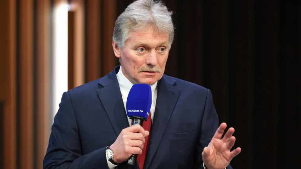 Пресс‑секретарь президента заявил, что инициатива диалога с Москвой возможна со стороны европейских лидеров. Заявления прозвучали на фоне призывов Эстонии не вести переговоров и усиливать санкции, тогда как глава Евросовета не исключает потенциальной возможности диалога в будущем.