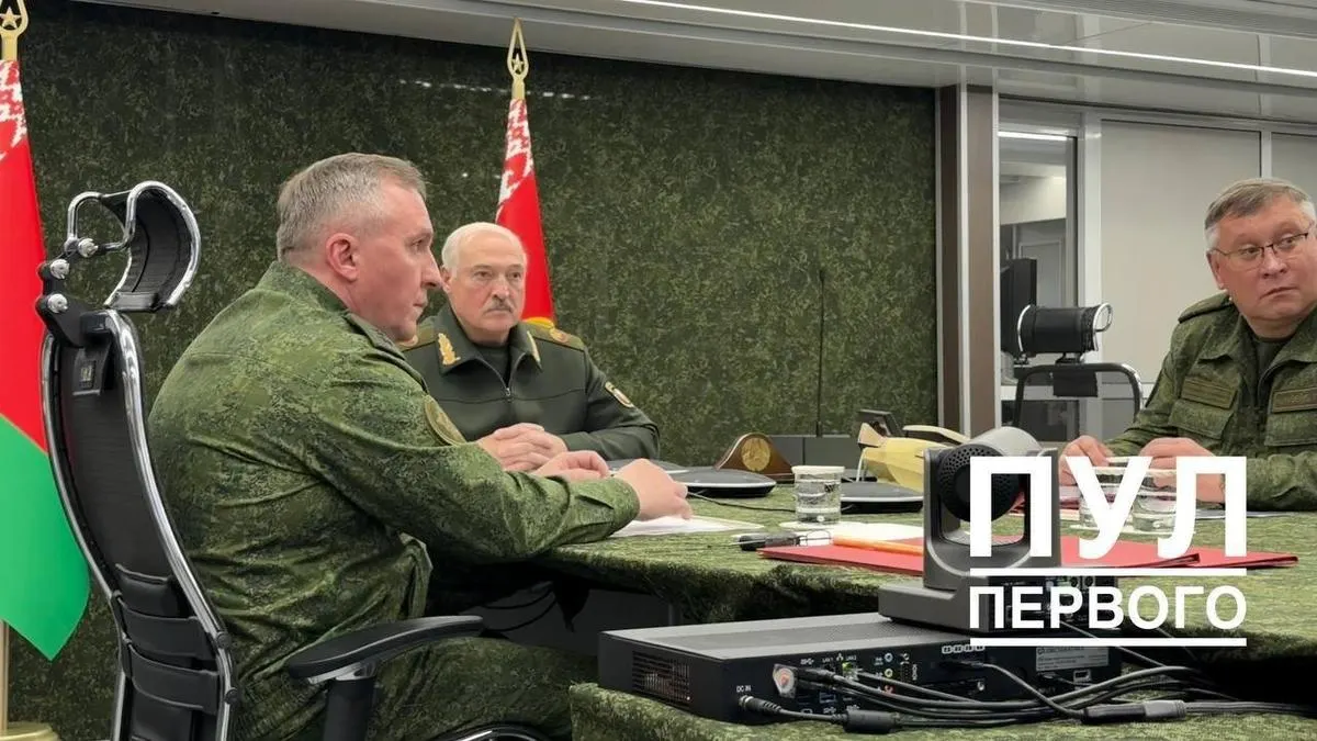 Лидеры России и Беларуси вместе с военным руководством проверили проведение трёхдневных учений ядерных сил; Путин назвал ядерное оружие крайней мерой, а вокруг событий растёт напряжённость в регионе.