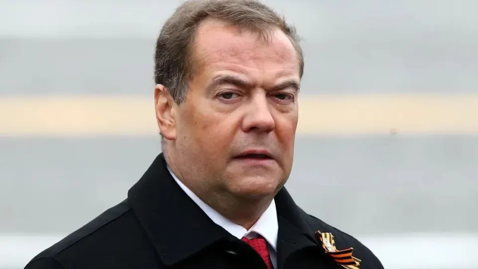 Новый закон освобождает личные фонды граждан РФ от обязательного независимого аудита бухгалтерской отчётности с отчётности за 2025 год; обязательный аудит остаётся только для общественно полезных фондов.