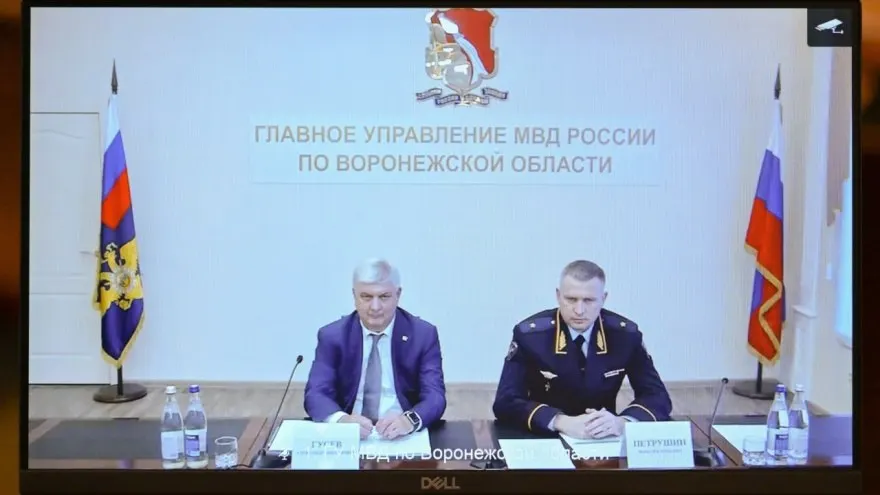 8 июня министр внутренних дел представил личному составу нового начальника ГУ МВД по Воронежской области — генерал-майора Максима Петрушина, ранее руководившего УМВД Ульяновской области.