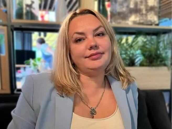 Анну Елисееву и ещё 11 фигурантов обвиняют в мошенничестве и взятках; они оспаривают передачу материалов дела в Краснодарский край. Заседание назначено на 22 июля.
