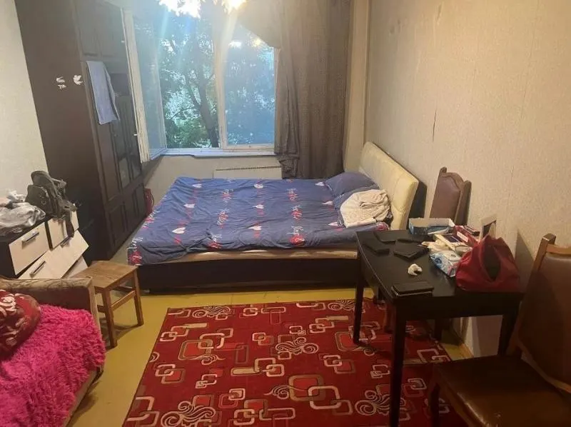 Полиция задержала трёх женщин: 35‑летнюю арестовали по подозрению в организации проституции, двух других оштрафовали и готовят к депортации за нарушение режима пребывания.