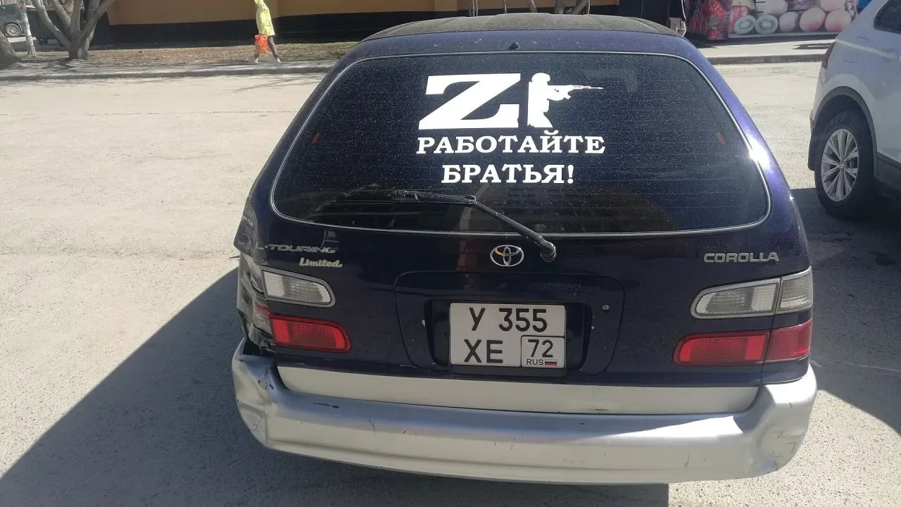 В новый единый государственный учебник по литературе добавили крылатые выражения современных людей: среди них — фраза Магомеда Нурбагандова «Работайте, братья» и слова бортпроводника Дмитрия Ивлицкого, произнесённые при эвакуации после аварийной посадки.