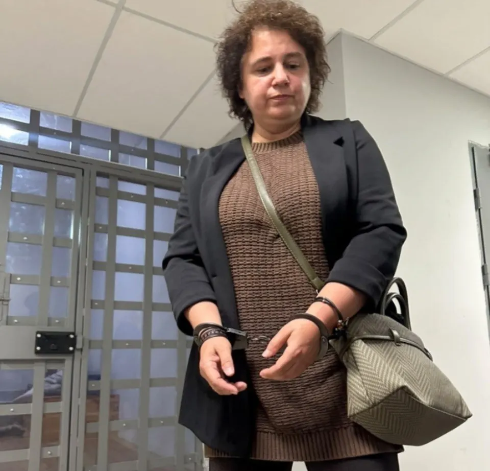 Четверо активистов задержаны после акции у здания правительства Москвы: протестовавшие требовали остановить выселение из общежития на Аминьевском шоссе, 7. Организатор сообщил о проблемах с питанием задержанных и назвал произошедшее политическими репрессиями.