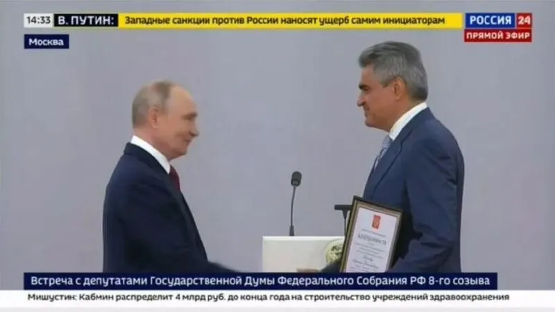 На церемонии награждения в Кремле председатель партии «Новые Люди» Александр Нечаев заявил, что работы предстоит ещё больше, и выразил уверенность в победе России в специальной военной операции.