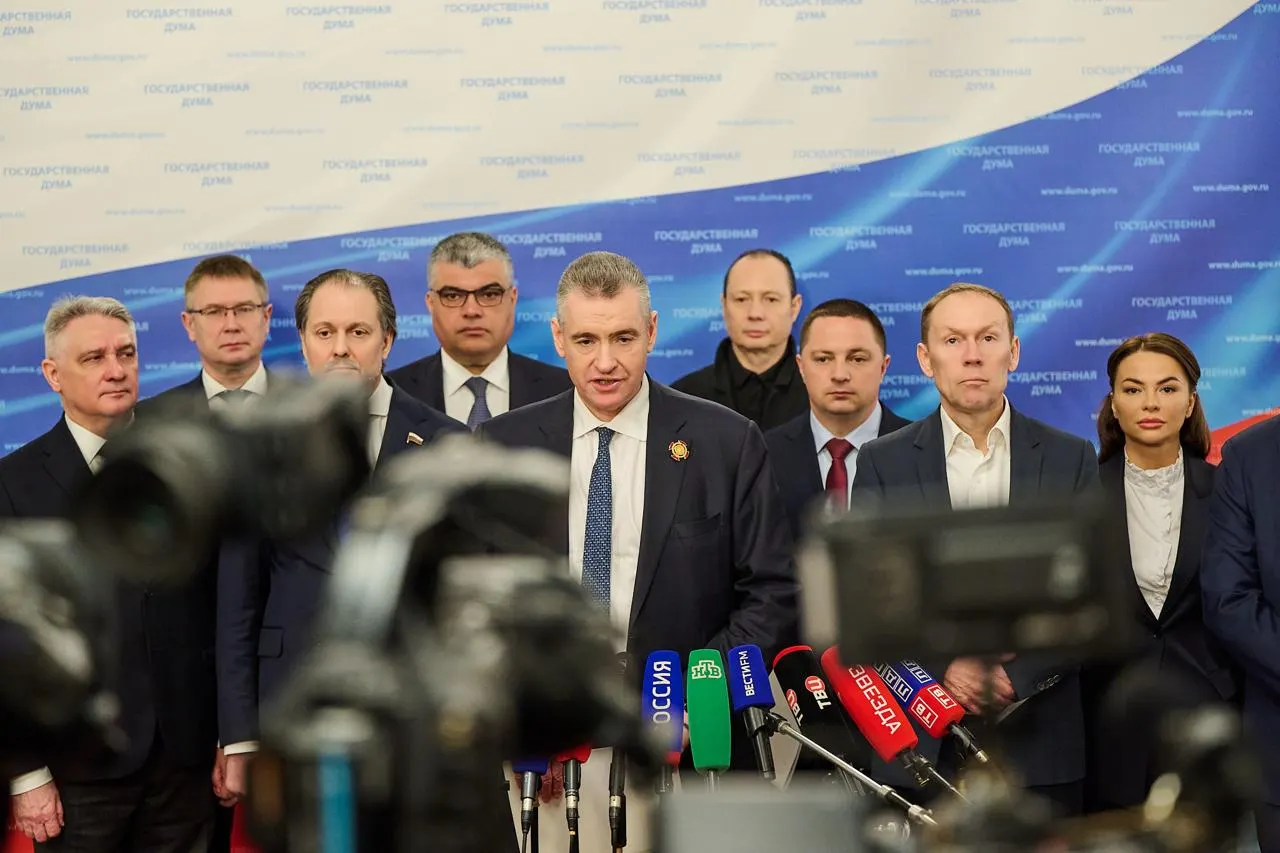 Партия внесла в правительство проект закона об отмене ряда штрафов, которые, по её мнению, утратили актуальность и создают сложности для граждан.