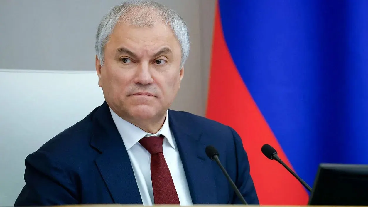 Спикер заявил, что депутаты не действуют ради запретов, а законодательные инициативы формируются по обращениям и запросам россиян.