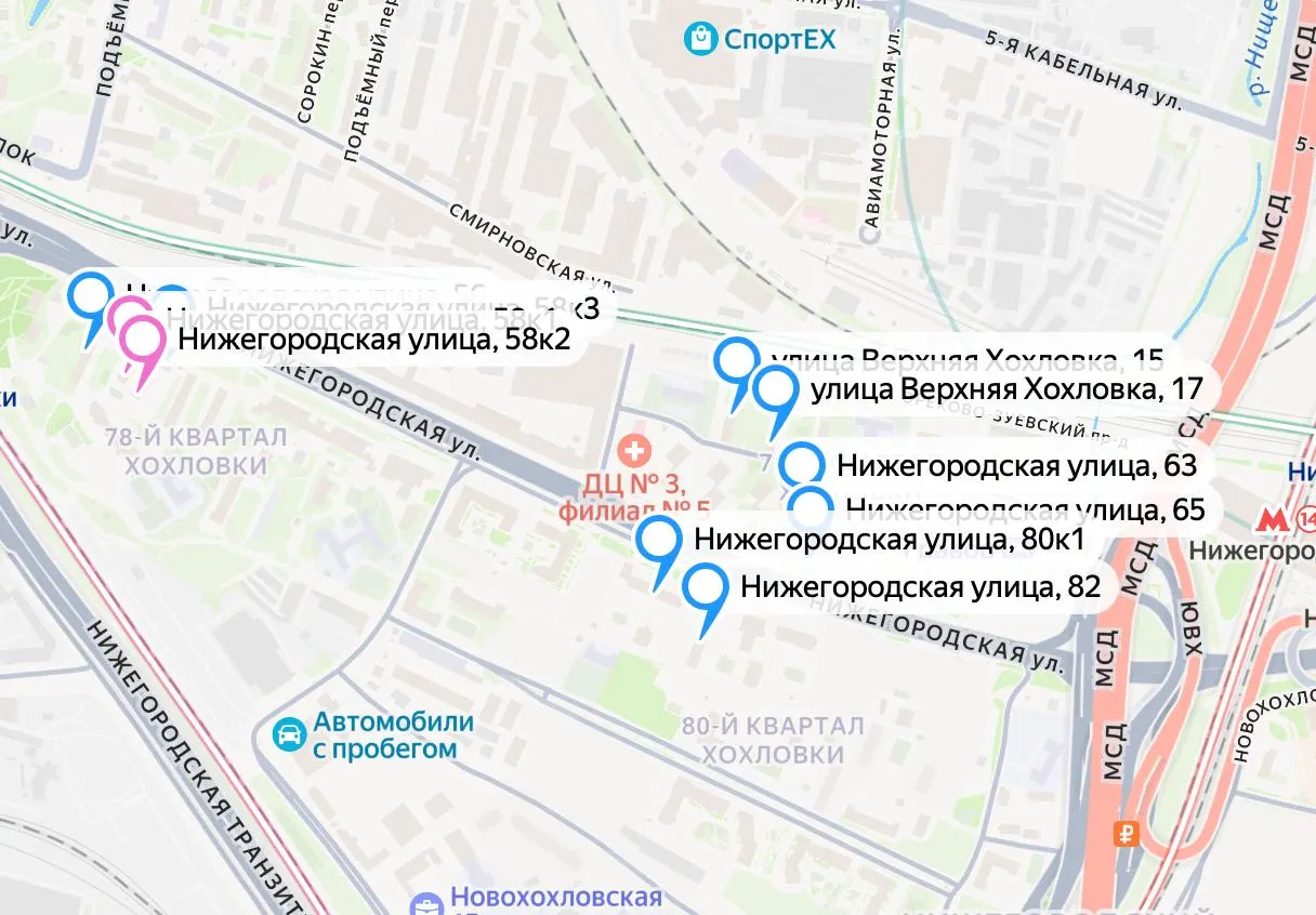 В Нижегородском районе планируется снос восьми пятиэтажек и двух административных зданий 1960-х годов. Работы оценены в 32 млрд рублей и пройдут в 2026–2028 годах.