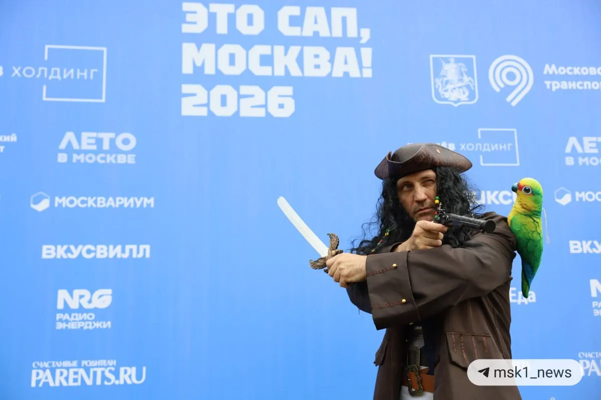 Фестиваль на пляже №3 в Серебряном Бору собрал участников в 11 номинациях, предложил концертную программу и отдельную детскую зону с мастер‑классами.