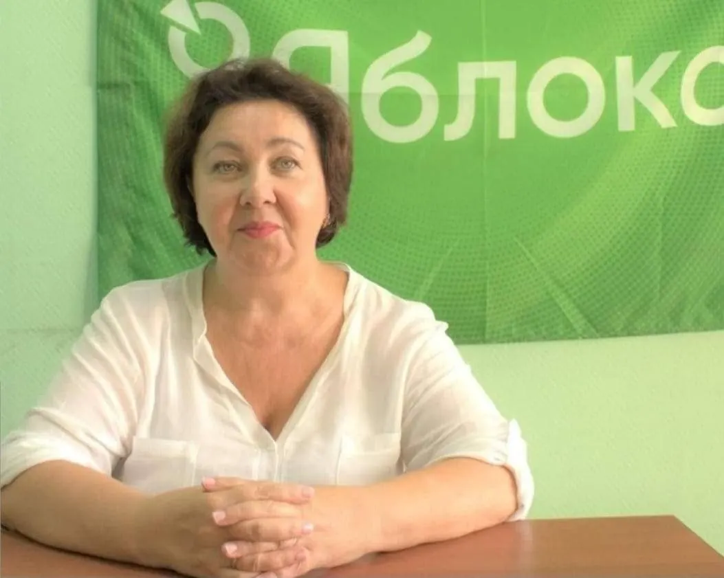 Суд в Москве оставил двух фигурантов под стражей ещё на 90 дней. Родные заявили, что их не пустили в здание суда. Фильченко ранее была муниципальным депутатом и снималась с выборов.