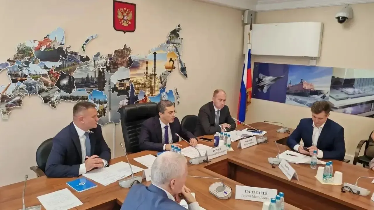 Депутат подготовил законопроект, который даст Минпромторгу и Минсельхозу доступ к данным ФНС о формировании цен на каждом этапе цепочки, чтобы быстро выявлять причины резкого подорожания и принимать меры.