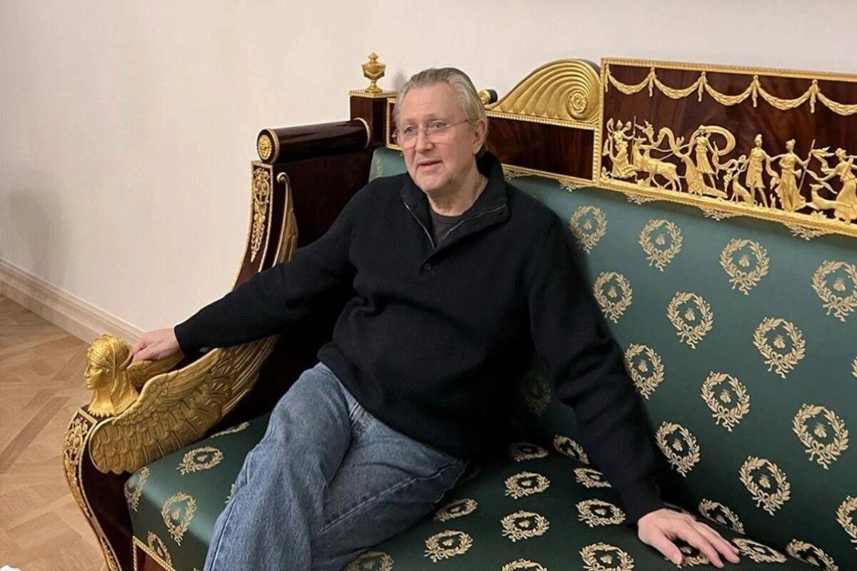 Петербургский предприниматель Илья Трабер после задержания в июне вышел из числа соучредителей нескольких компаний: часть долей перераспределилась между партнёрами, остальные остаются за ним.