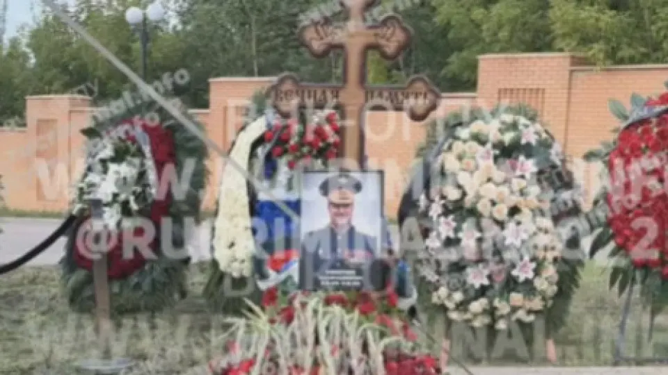 Похороны в Москве генерала Валерия Плохотнюка и зятя главнокомандующего ВКС Даниила Передрия прошли на фоне трагической гибели в Balzi Rossi.