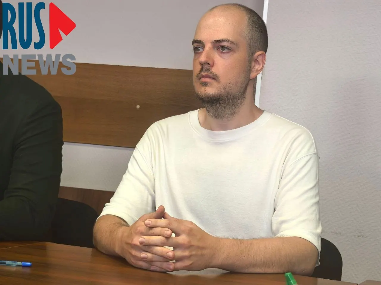 Суд вынес условный срок директору издательств за реализацию литературы с ЛГБТ‑темами; дело рассматривалось в особом порядке по признанию вины.