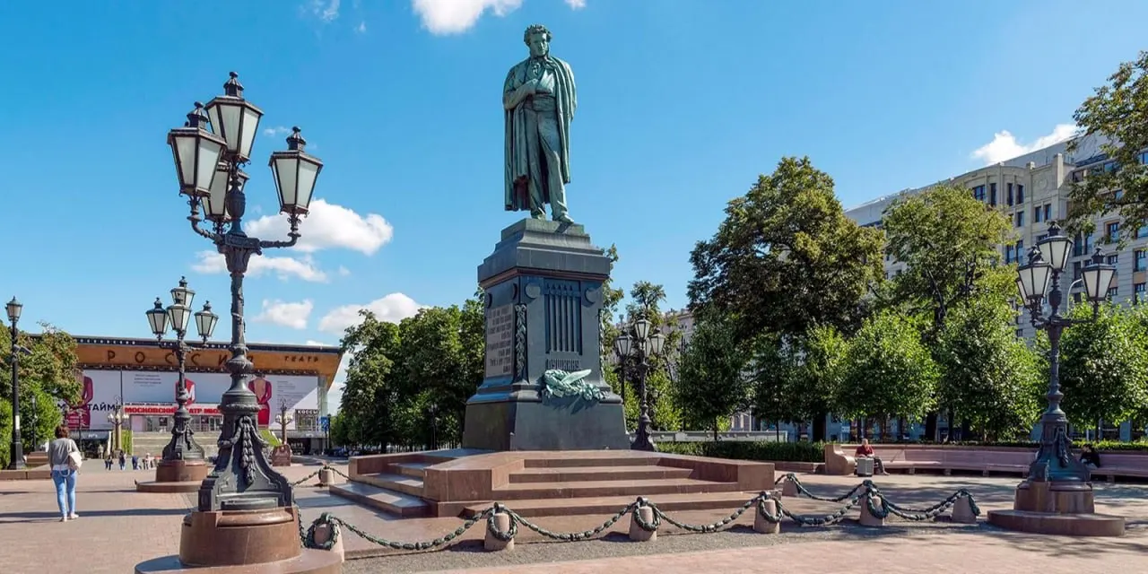 Гражданам предложат выбрать место для памятника на Тверской, с одновременной проверкой работы ДЭГ в ходе голосования.
