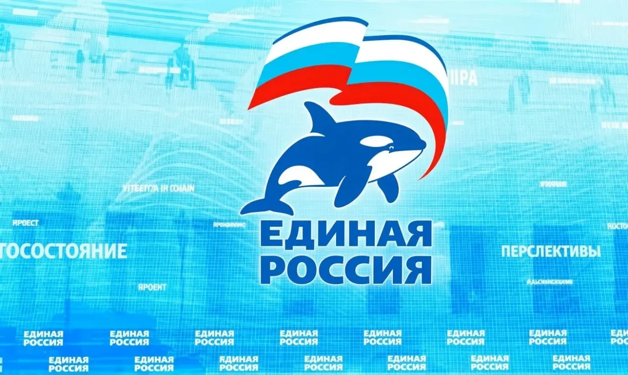На встрече с учителями президент предложил объяснять детям мотивы действий России через природную цепочку питания; сеть отреагировала мемами и комментариями.