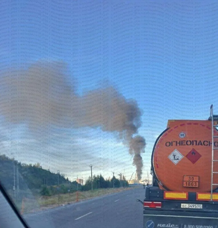 Пожар в порту ликвидирован; власти заявили об отсутствии пострадавших после массированной атаки беспилотников над регионом.