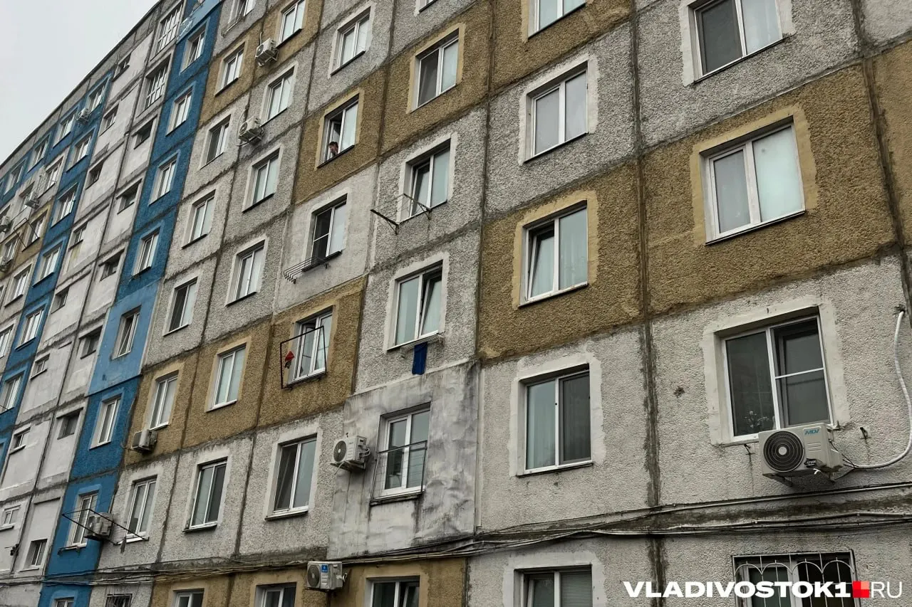 Спрос на бронирование посуточных квартир растет в нескольких городах, особенно в приморских регионах и близлежащих областях, демонстрируя растущую доступность и гибкость туризма.