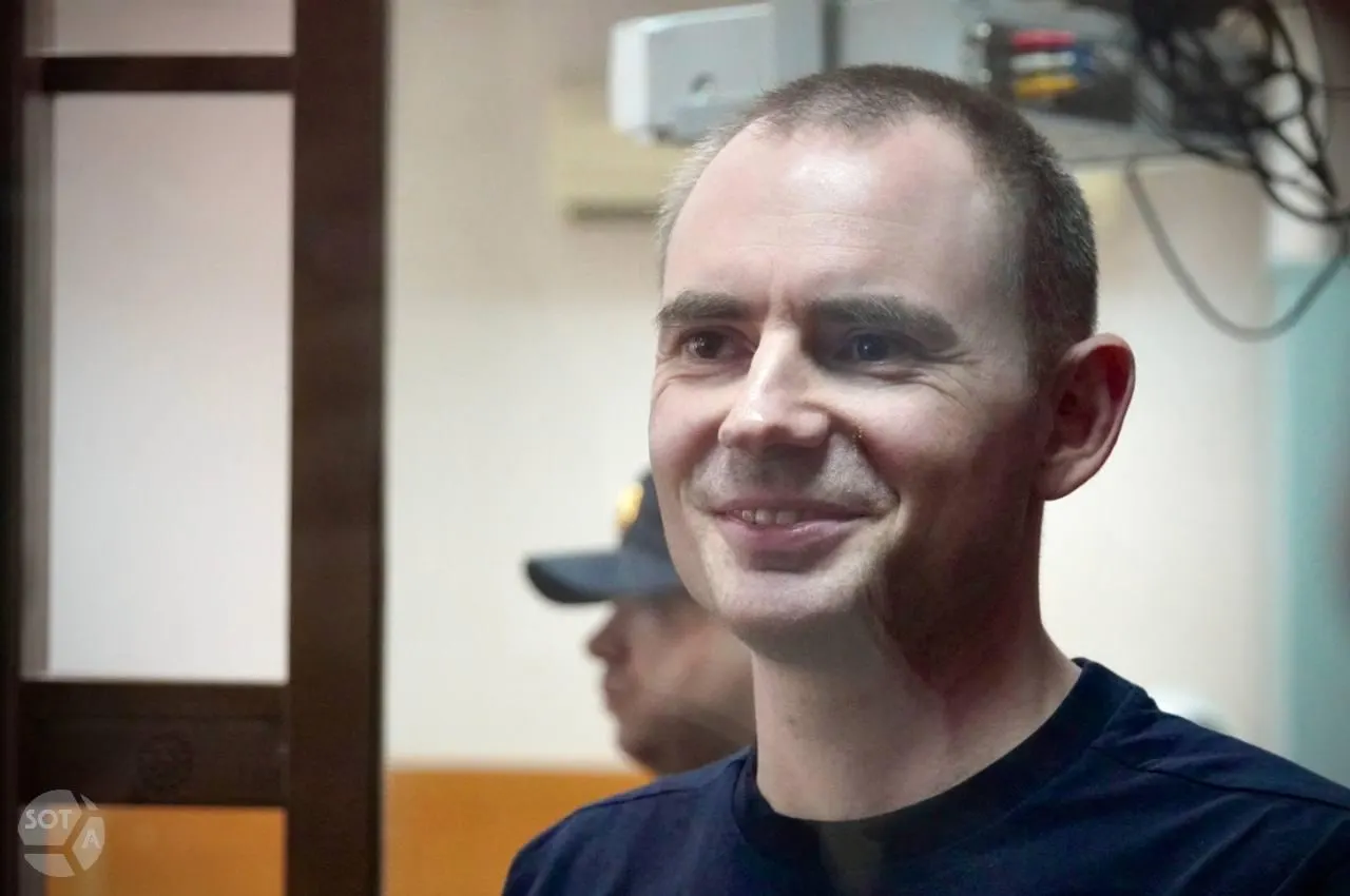 Близкие Максима Круглова, осуждённого на семь лет, обратились к уполномоченной по правам человека с просьбой организовать специализированное лечение.