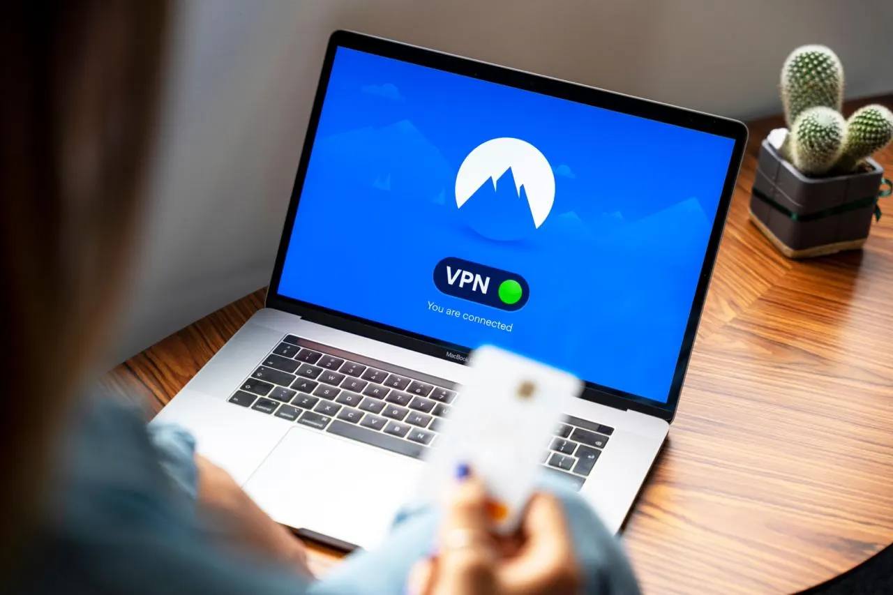 Госорган разрабатывает постоянный мониторинг IP-адресов VPN и новые сроки реагирования для хостинг-провайдеров при обнаружении нарушений идентификации.