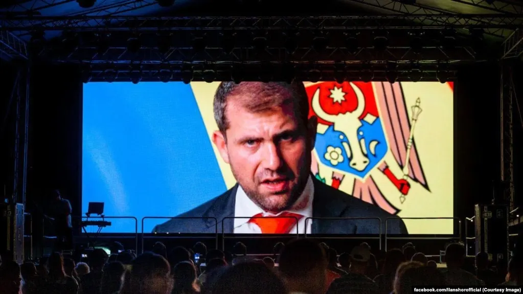 По данным утечки документов, платежная группа A7 провела через банки около 6,9 млрд долларов, обходя санкции против России, используя сеть подставных компаний и подмену инвойсов.