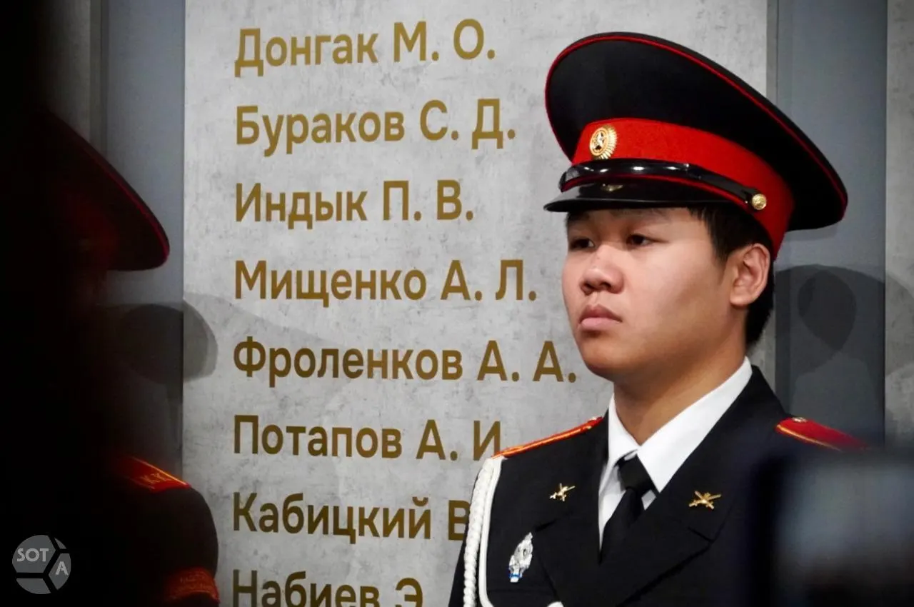 Имена восьми участников СВО добавлены на пилоны Аллеи Славы в московском филиале музея Победы, церемония состоялась по случаю годовщины присоединения ДНР и ЛНР к России.