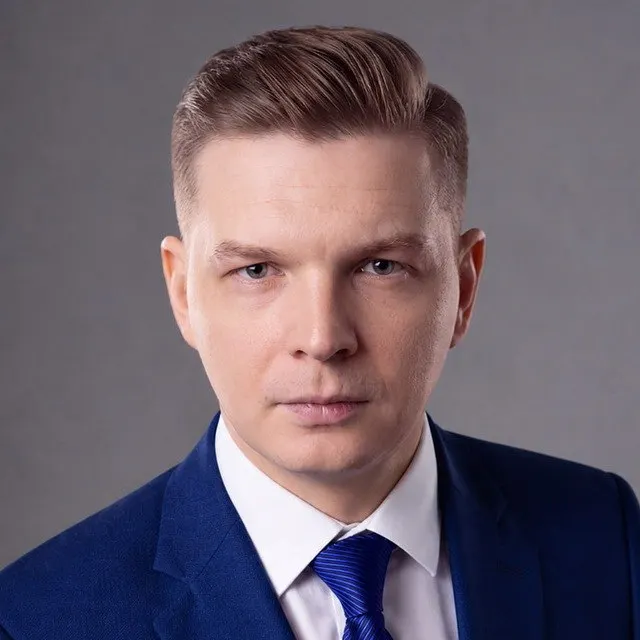 Московский областной суд отменил регистрацию Александра Муравьёва на думских выборах по Люберецкому округу №122 после жалобы соперника на агитацию за свободный интернет.