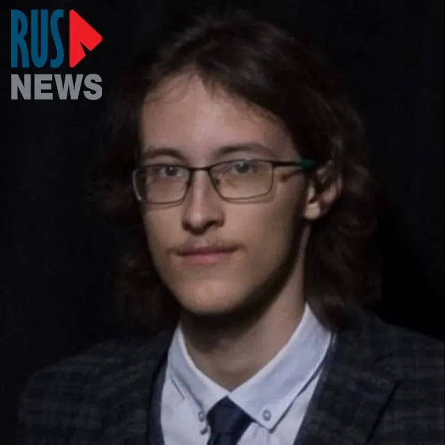 Наблюдателя на участке №2661 задержали на ночь в ОВД и оштрафовали на 500 рублей; документ о снятии его с должности оказался копией, а протокол не содержал конкретной статьи.