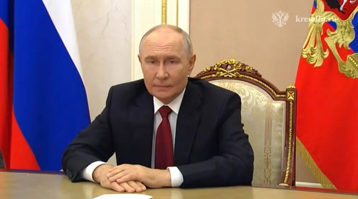 Президент призвал поддержать компетентных кандидатов, подчеркнул суверенитет и единство страны перед выборами в Госдуму.