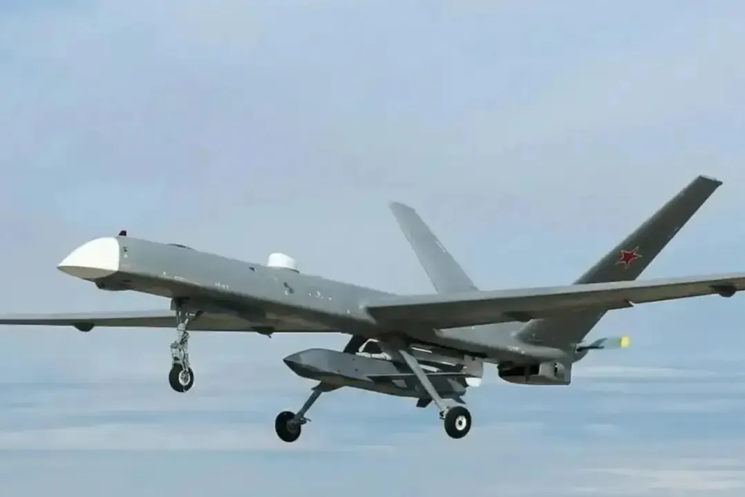 Рост выпуска крылатых ракет S8000 «Бандероль» на предприятии в Московской области; в материале — планы производства и новые тендеры 2025 года.