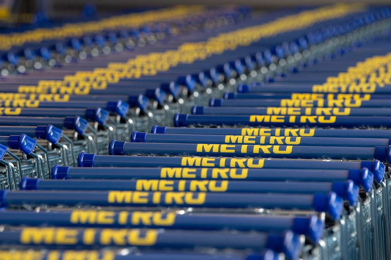 Активы Metro Cash & Carry переданы во временное управление российской структурой; обсуждаются условия сохранения контроля и возможные уступки.