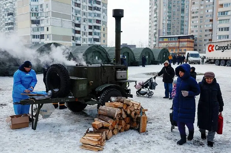 Независимая комиссия ООН заявила, что российские власти систематически атаковали энергетическую инфраструктуру Украины и нарушали нормы международного гуманитарного права.