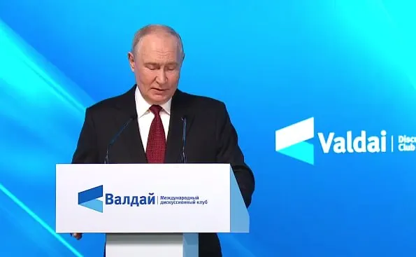 Лидер России прокомментировал ситуацию вокруг СВО, затронул роль НАТО, агрессию на Украине и призвал к мирному диалогу.