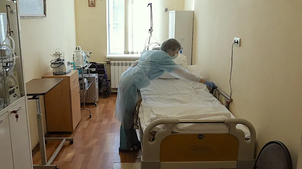 В первой половине 2026 года регионы снизили траты на здравоохранение и зафиксировали дефицит бюджетов на сумму около 134 млрд рублей.