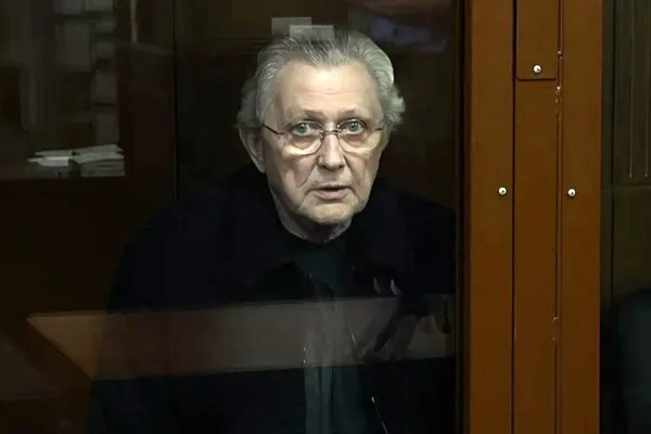 Трабер восстановил контроль над активами и долями компаний, ранее переданными партнеру после ареста в июне.
