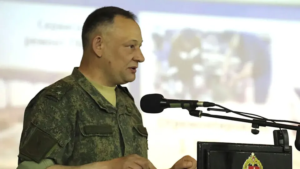 В Москве 235-й гарнизонный военный суд арестовал начальника управления учебно-материальной базы Главного управления боевой подготовки Вооружённых сил РФ генерал-майора Сергея Никитушкина. Дело связано с преступлениями в сфере подготовки войск.